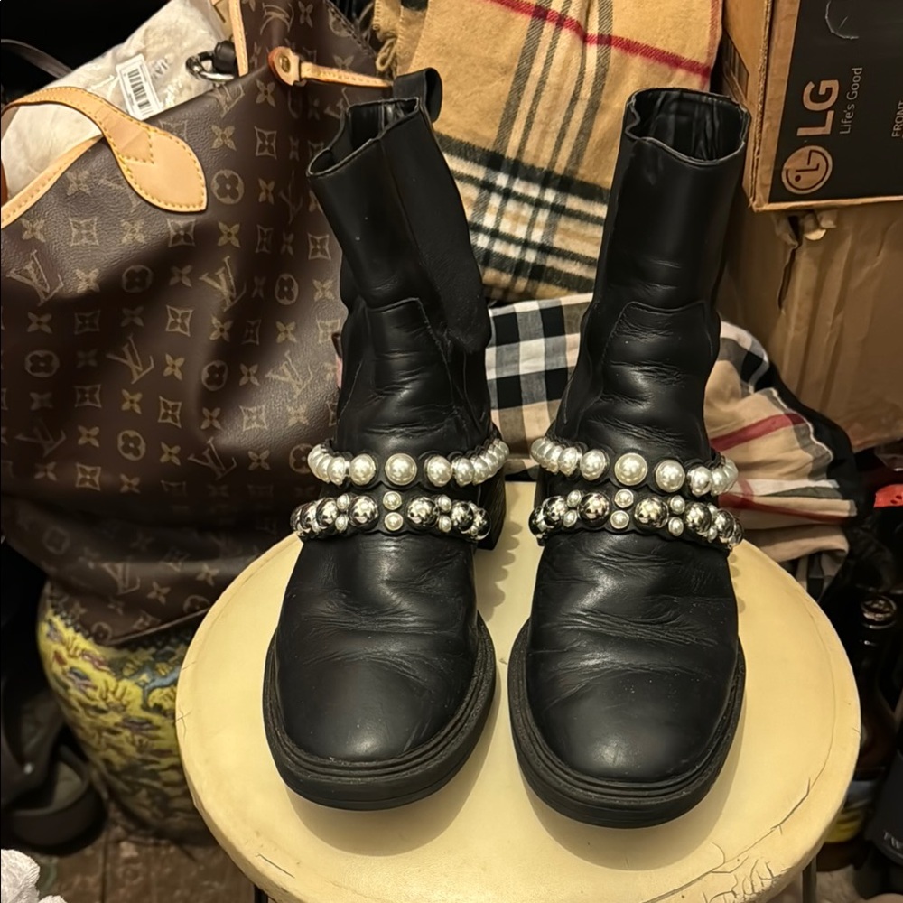Black Leather Pearl Embellished Boots